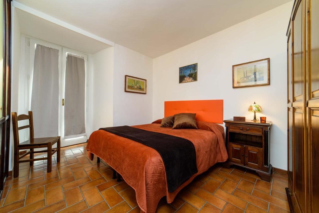 Dimora Bibbo Apartment ซาแลร์โน ภายนอก รูปภาพ