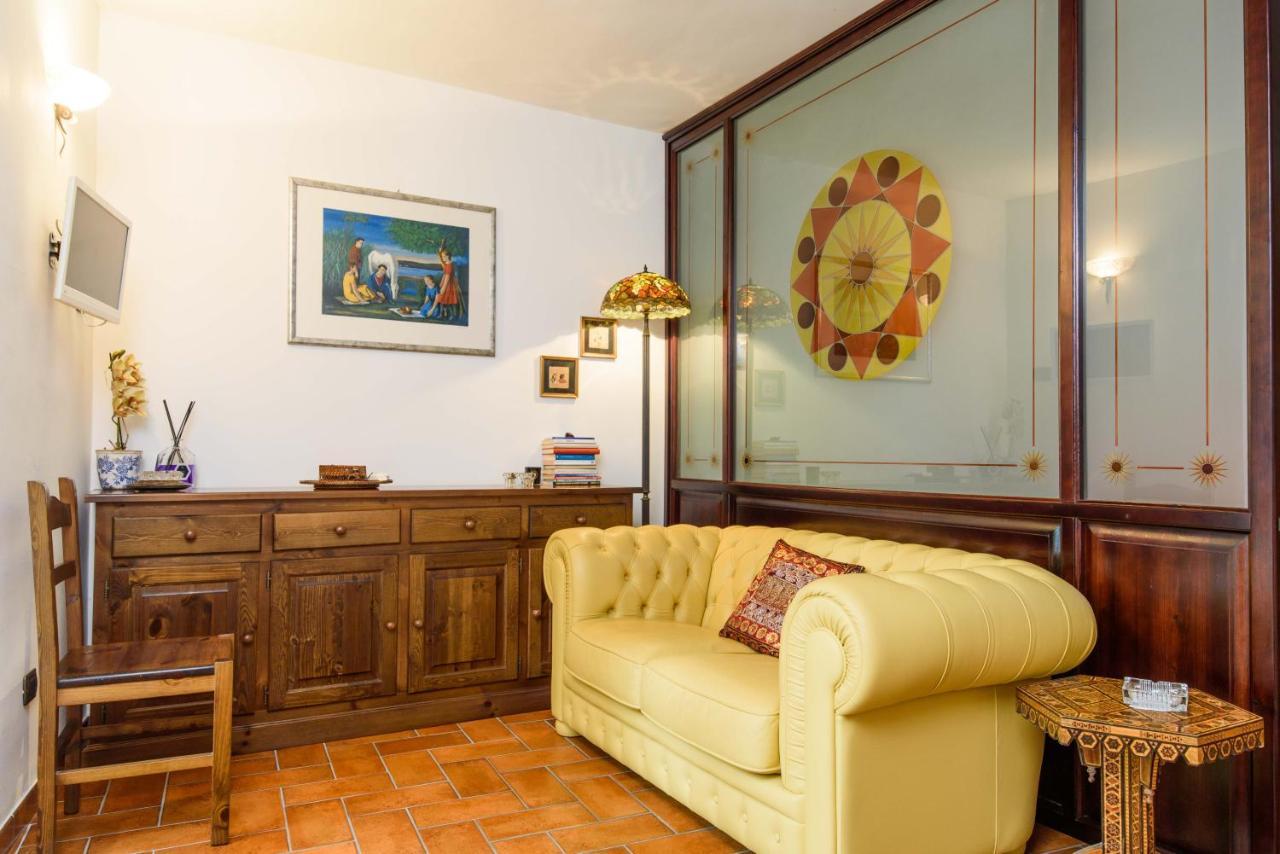 Dimora Bibbo Apartment ซาแลร์โน ภายนอก รูปภาพ